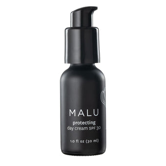 Honua Hawaiian Skincare-Malu SPF 30-Skincare-honuamaluprotecting1-The Detox Market | 
